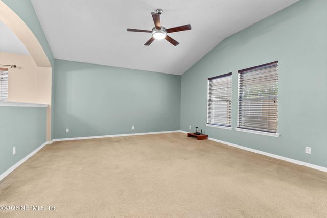 274 BROOKCHASE Lane W, Jacksonville, FL 32225