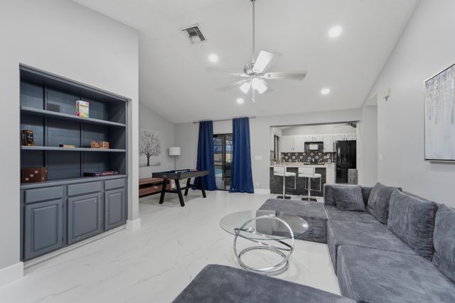 301 KNOTTY WOOD Lane, Wellington, FL 33414