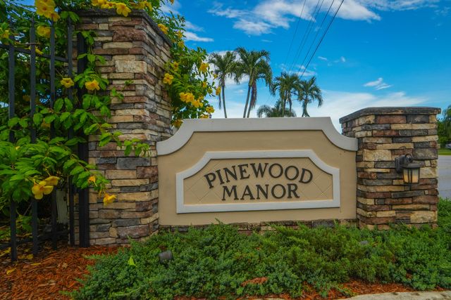301 KNOTTY WOOD Lane, Wellington, FL 33414