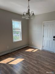 62-64 Bedford Street 3, Hartford, CT 06120