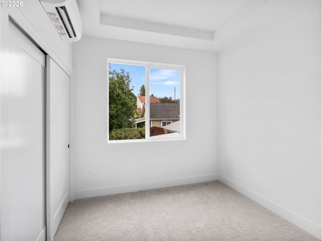 9300 N New York Ave, Portland, OR 97203