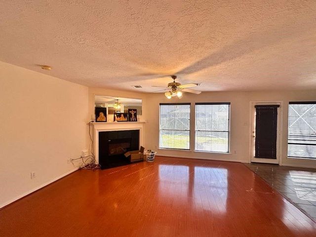 2203 Nashua Drive, Stafford, TX 77477