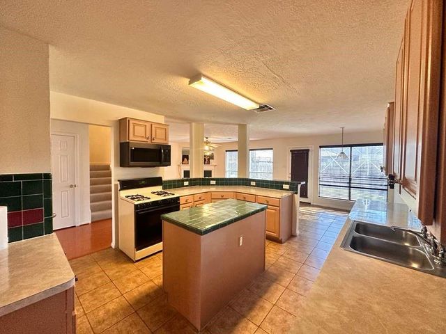 2203 Nashua Drive, Stafford, TX 77477