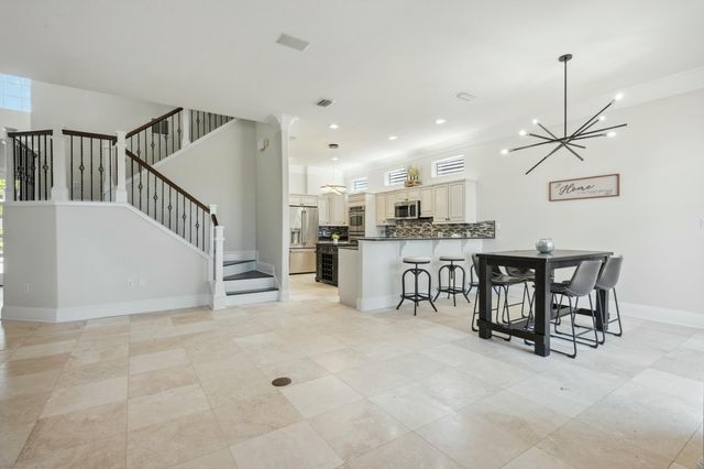 294 Ketch Court, Destin, FL 32541