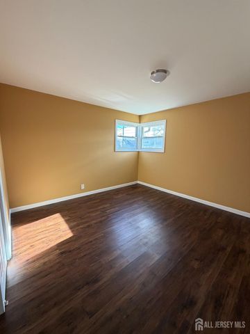 36 Ash Street, Carteret, NJ 07008