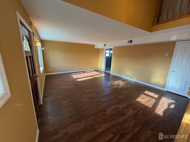 36 Ash Street, Carteret, NJ 07008