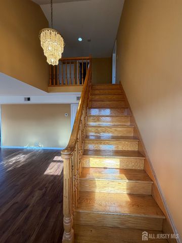 36 Ash Street, Carteret, NJ 07008