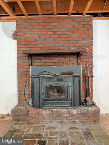 619 N SPRING ST, Everett, PA 15537