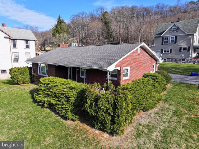 619 N SPRING ST, Everett, PA 15537