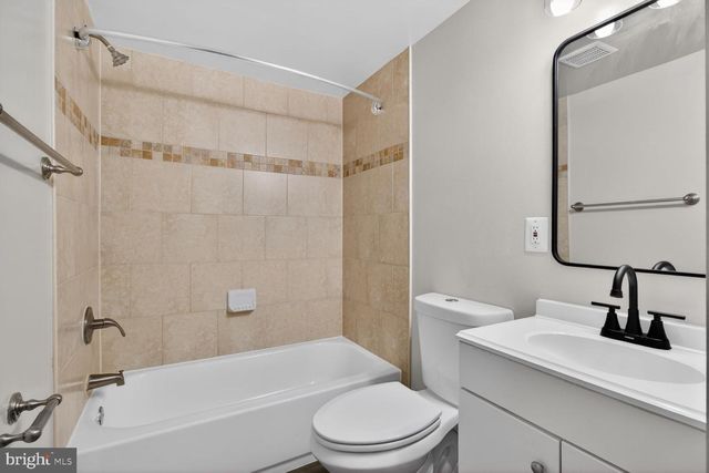 8204 MARLTON CT, Severn, MD 21144