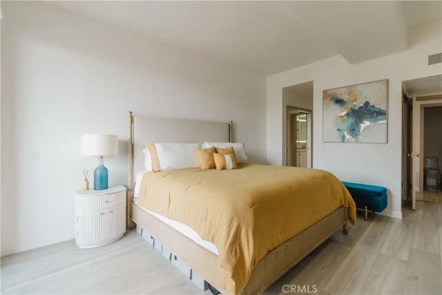 7250 Franklin Avenue 1008, Los Angeles, CA 90046