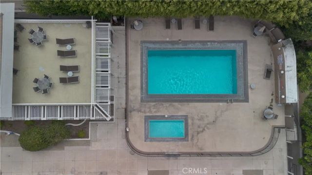 7250 Franklin Avenue 1008, Los Angeles, CA 90046