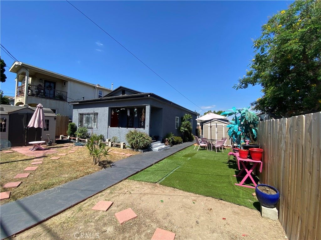 776 W 1st, San Pedro, CA 90731 — photo 2