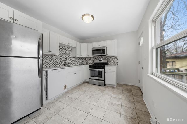 24 167th Street, Calumet City, IL 60409
