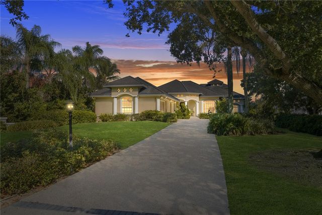 8850 44th Avenue, Sebastian, FL 32958