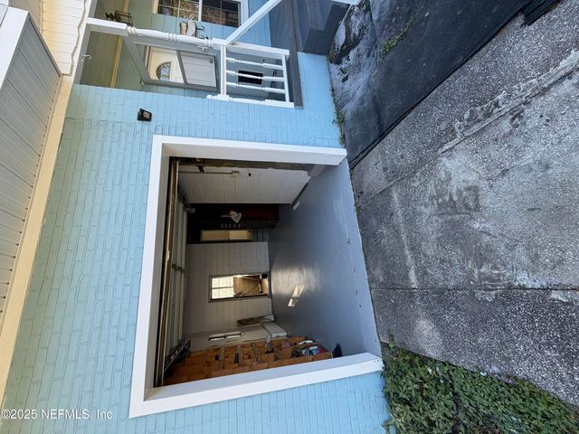 5904 THEED Street, Jacksonville, FL 32211