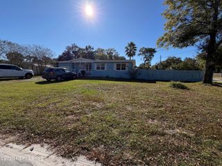 5904 THEED Street, Jacksonville, FL 32211