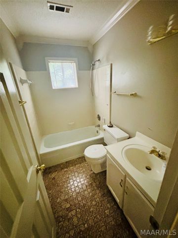 458 Bowling Green Drive, Montgomery, AL 36109