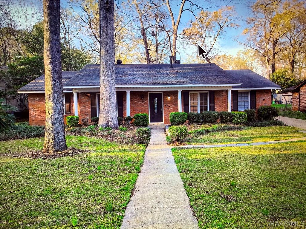 458 Bowling Green Drive, Montgomery, AL 36109