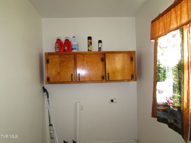 310 Conway Street, Roan Mountain, TN 37687