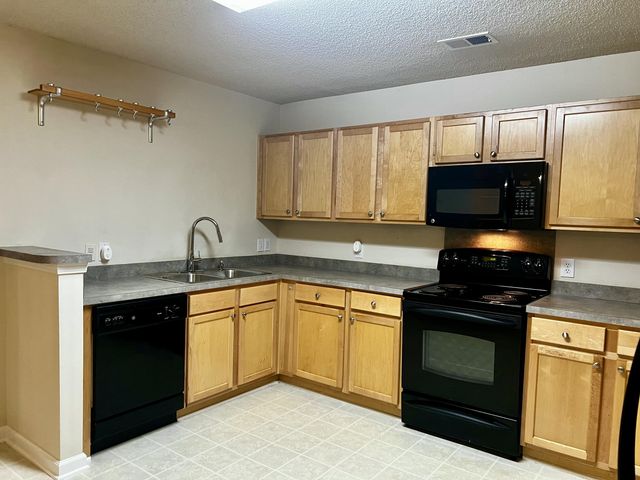 1019 Golden Aspen Drive, Moncks Corner, SC 29461