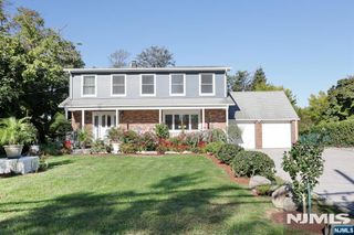 183 Farview Avenue, Paramus, NJ 07652