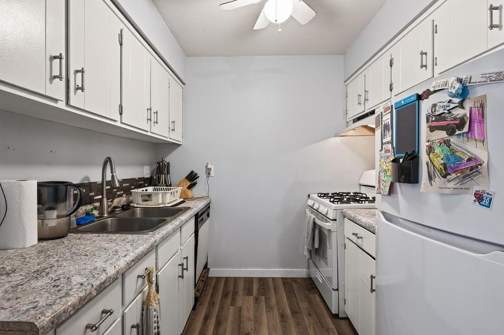 5017-5019 Shoreline Drive, Mound, MN 55364 — photo 5