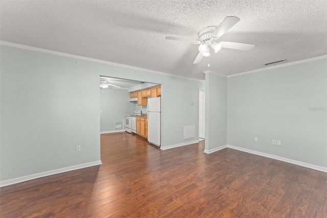 1601 CONNECTICUT AVENUE, St Cloud, FL 34769