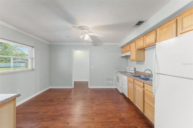 1601 CONNECTICUT AVENUE, St Cloud, FL 34769