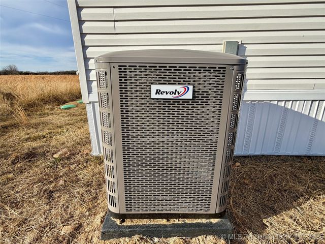 9774 N 441 Road, Big Cabin, OK 74332