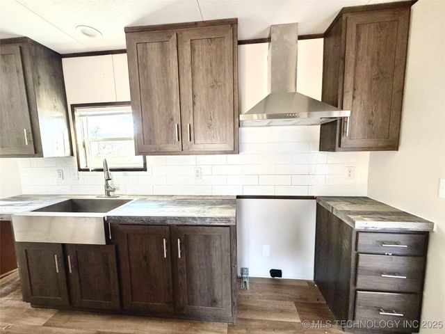 9774 N 441 Road, Big Cabin, OK 74332