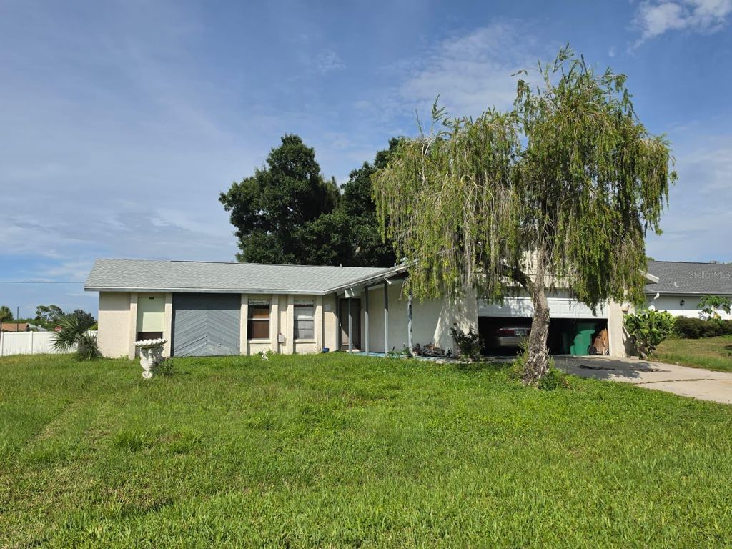 586 ALTOONA STREET NW, Port Charlotte, FL 33948