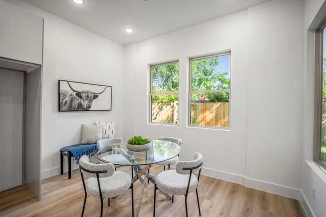 4201 Oats Street B, Houston, TX 77020