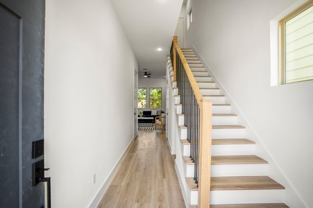 4201 Oats Street B, Houston, TX 77020