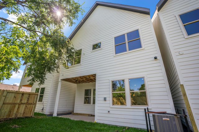 4201 Oats Street B, Houston, TX 77020