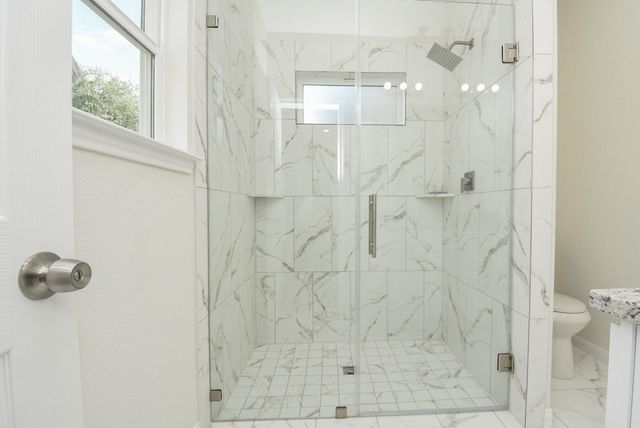 2811 Topiary Lane, Houston, TX 77014