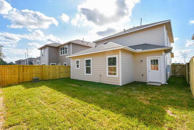 2811 Topiary Lane, Houston, TX 77014