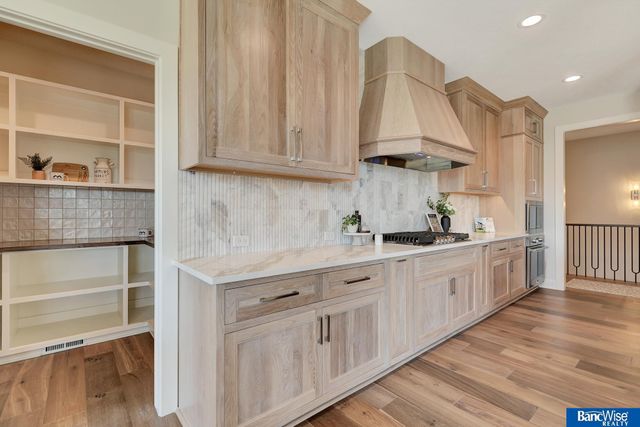 4224 Sundrop Court, Lincoln, NE 68516