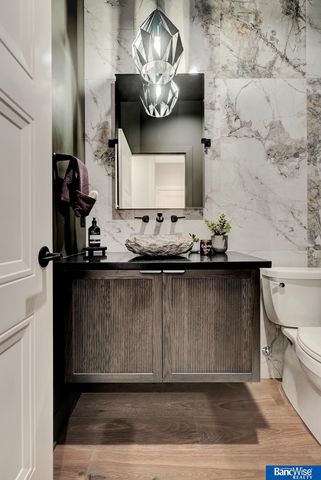 4224 Sundrop Court, Lincoln, NE 68516