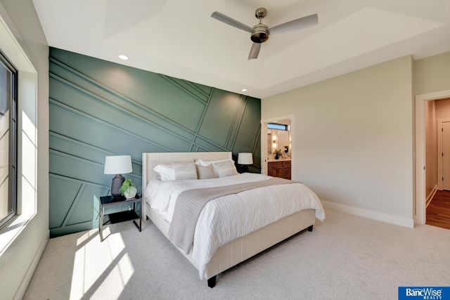 4224 Sundrop Court, Lincoln, NE 68516