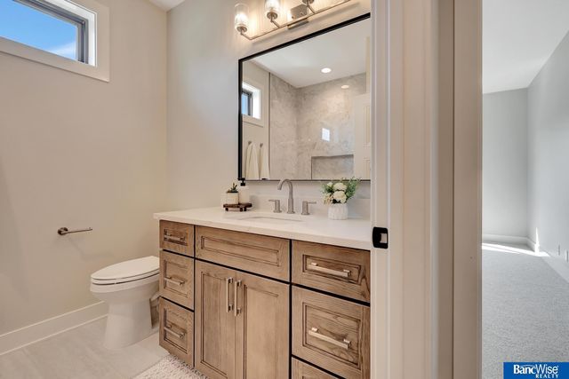 4224 Sundrop Court, Lincoln, NE 68516