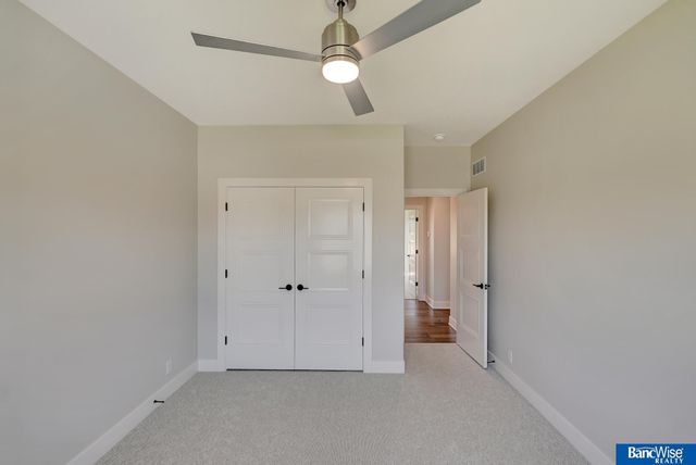 4224 Sundrop Court, Lincoln, NE 68516