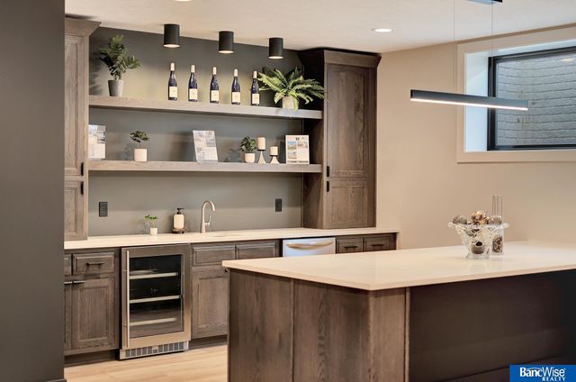 4224 Sundrop Court, Lincoln, NE 68516