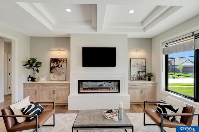 4224 Sundrop Court, Lincoln, NE 68516