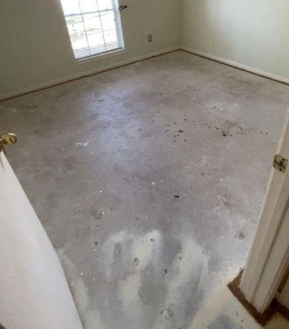 3115 Lake Breeze Lane, Crosby, TX 77532