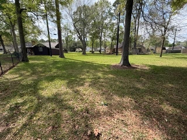 3115 Lake Breeze Lane, Crosby, TX 77532