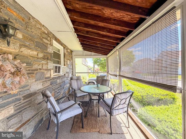 646 AMOSLAND RD, Morton, PA 19070