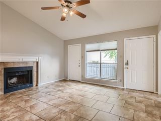 529 Cutty TRL B, Lakeway, TX 78734