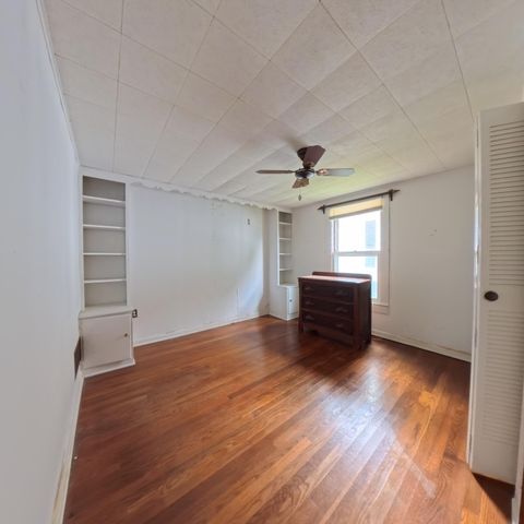 131 Peyton Avenue, Irvine, KY 40336