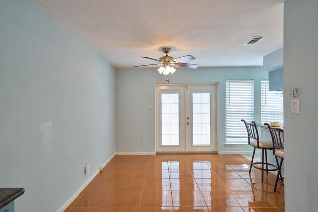 6700 Richardson Road 302, Houston, TX 77069